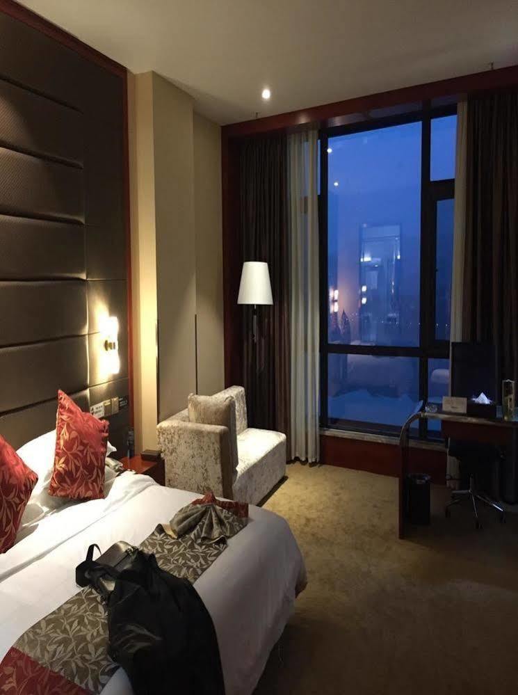 Yichang Kaishengmeiji Hotel Zewnętrze zdjęcie
